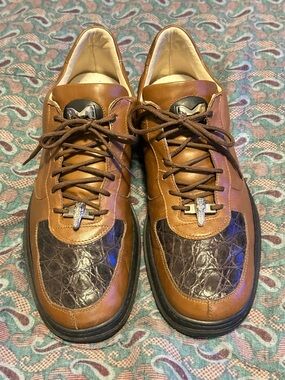 Mauri Gators 100% genuine alligator sneakers made in Italy. Lightly worn